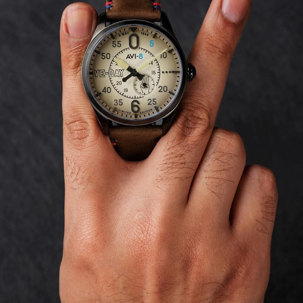 AVI-8 AV-4073-02 Erkek Kol Saati