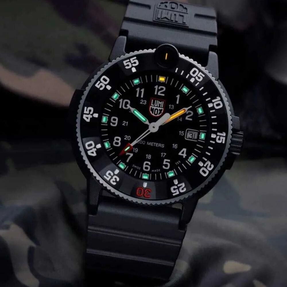 XS.3001.H.SET ORIGINAL NAVY SEAL 3000 Serisi Erkek Kol Saati