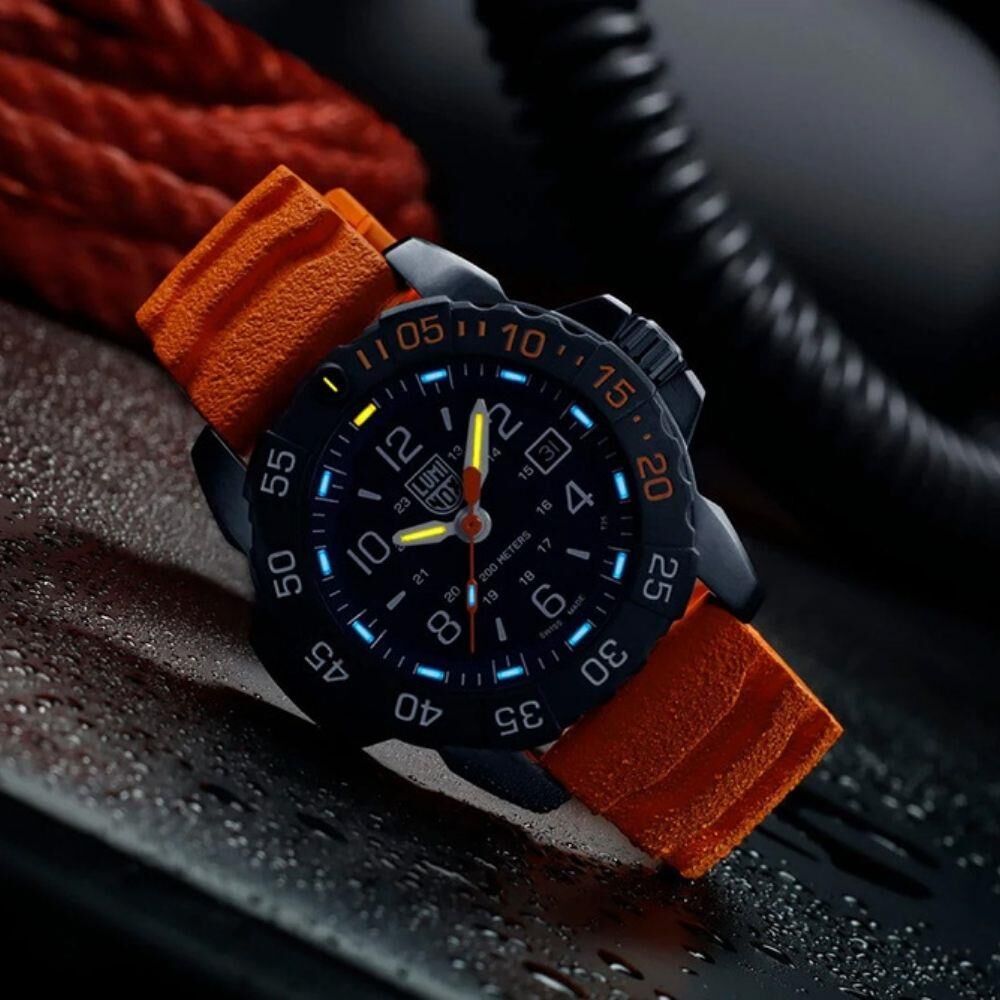 XS.3253.CBNSF.SET NAVY SEAL FOUNDATION (İsviçre Üretimi Ronda 715 Mekanizmalı) Erkek Kol Saati